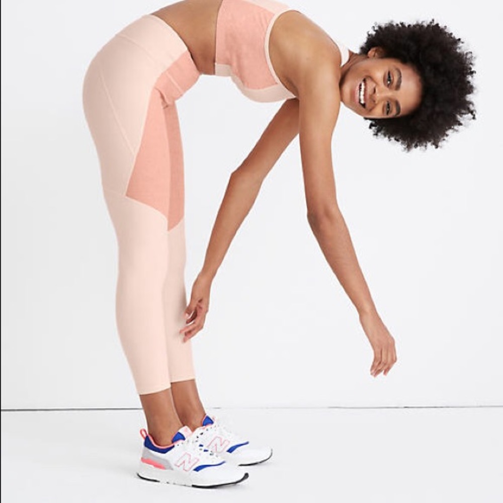 Outdoor Voices peach panel 3/4 warm up leggings